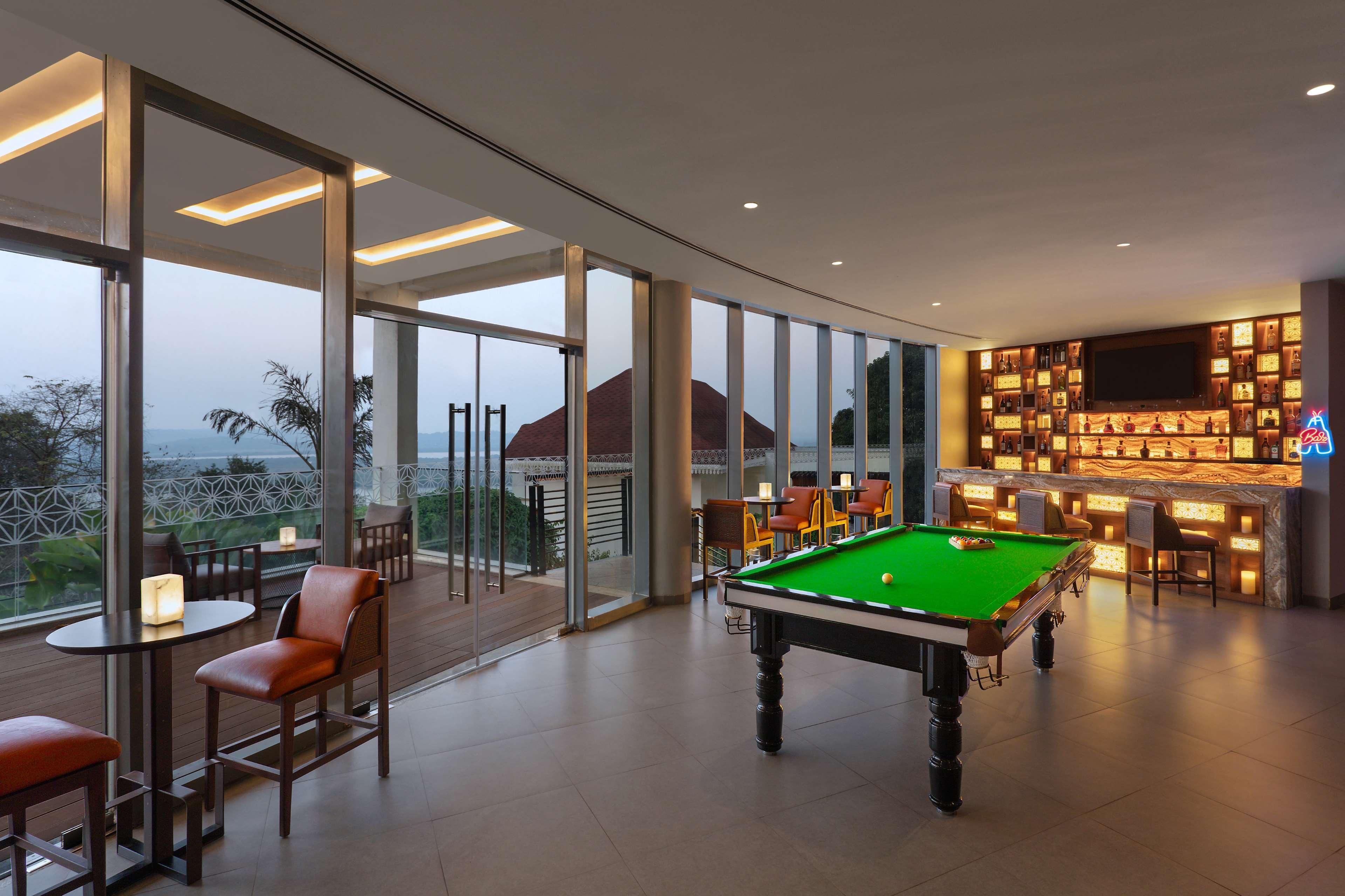 Doubletree By Hilton Goa - Panaji Hotell Eksteriør bilde