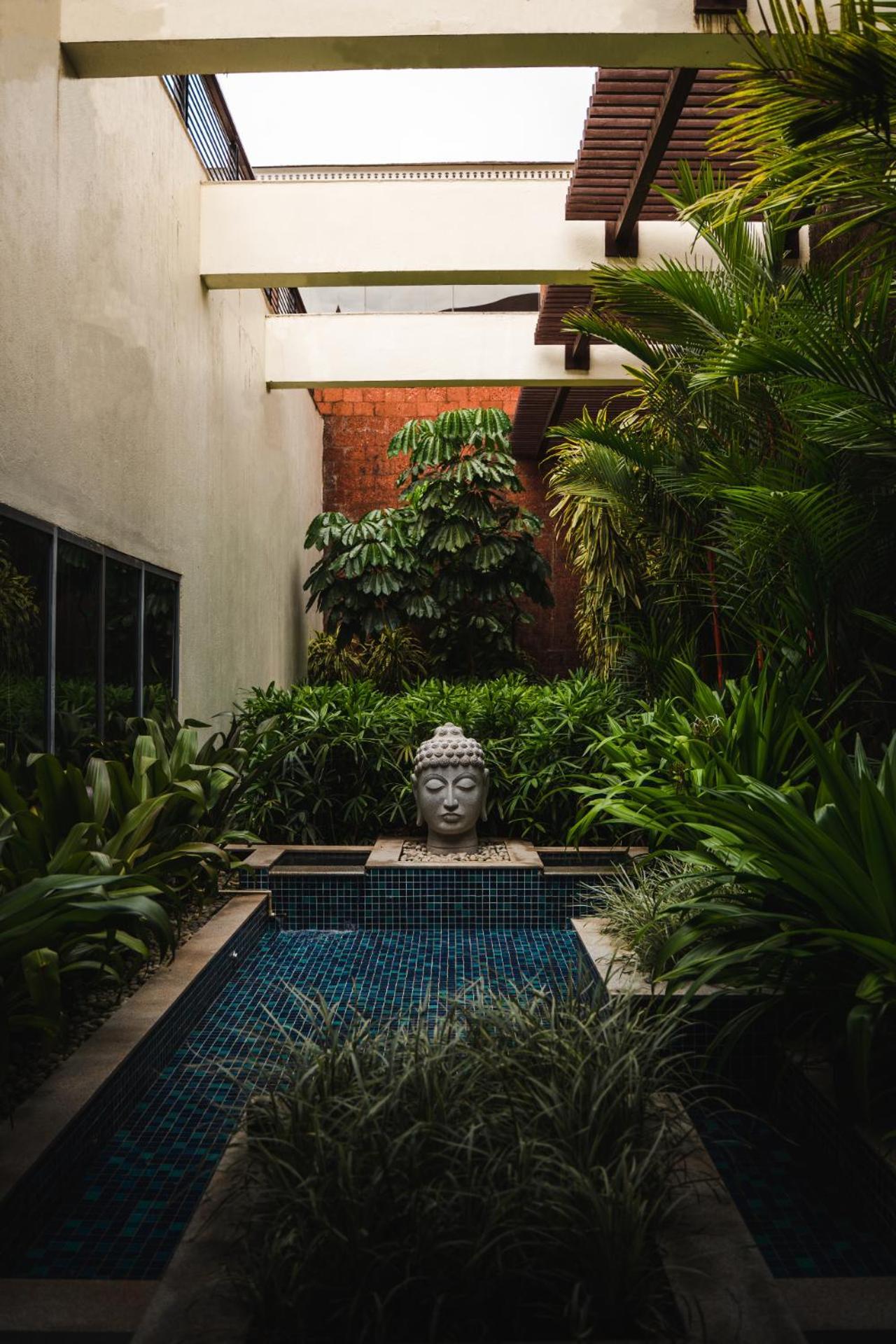 Doubletree By Hilton Goa - Panaji Hotell Eksteriør bilde